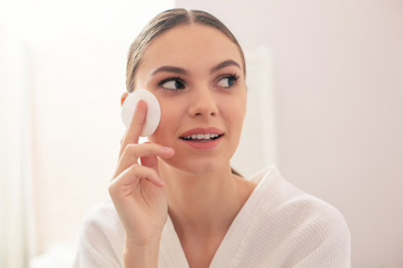 Serum VS Moisturizer: What's The Difference And Do You Need Both?