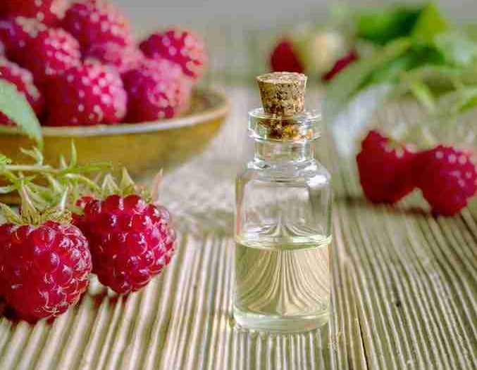 pure strawberry seed oil Pure Red Raspberry Seed Oil, Moisturizer & Antioxidant