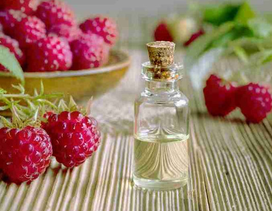 Pure Red Raspberry Seed Oil, Organic & Unrefined, Moisturizer & Antioxidant